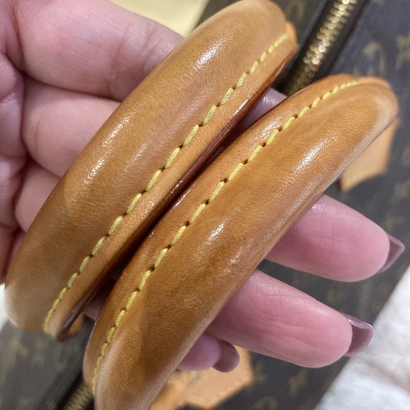 *SOLD* Louis Vuitton Speedy 30 - Picture 10 of 13